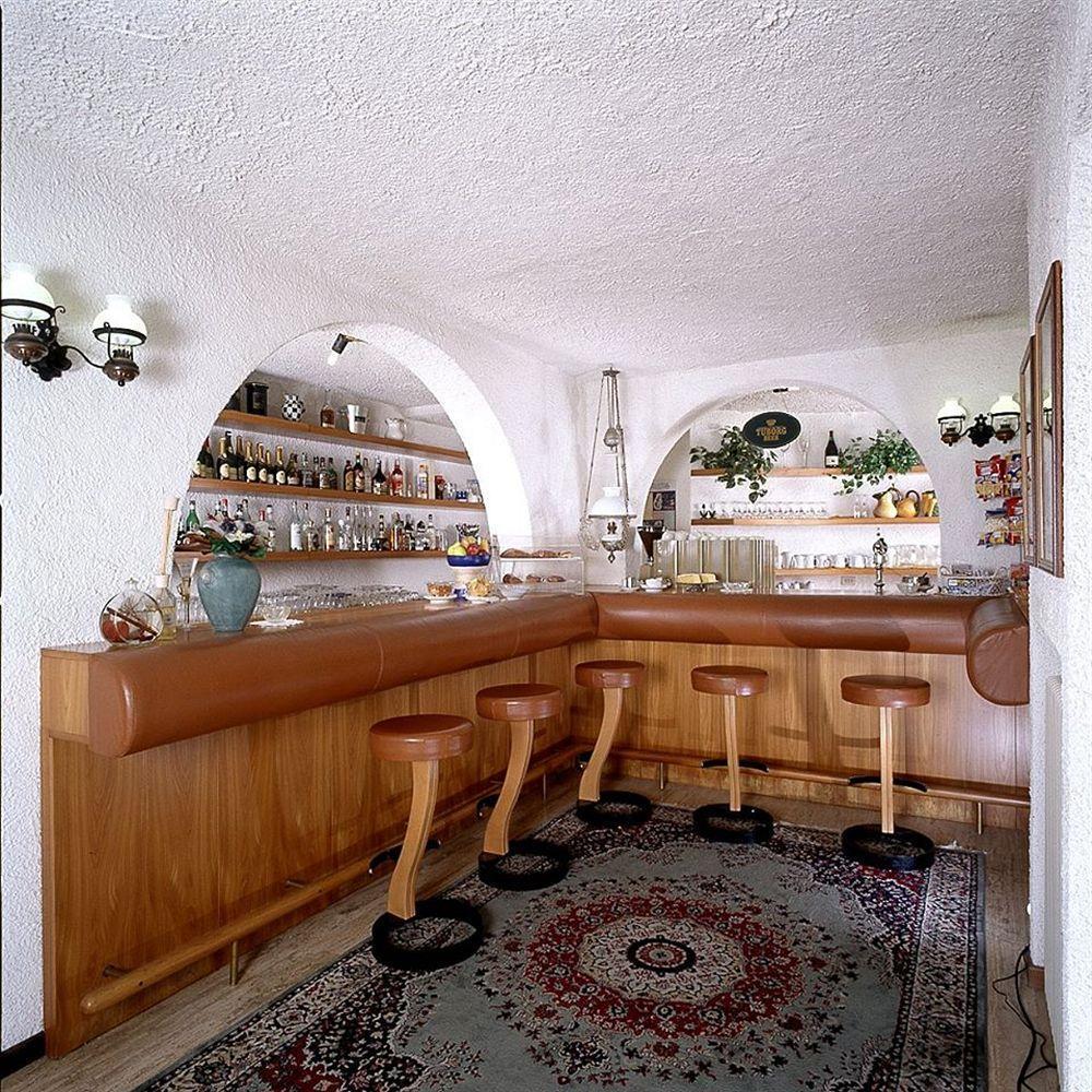 Hotel Ristorante La Grotta Castiglione Delle Stiviere Bagian luar foto