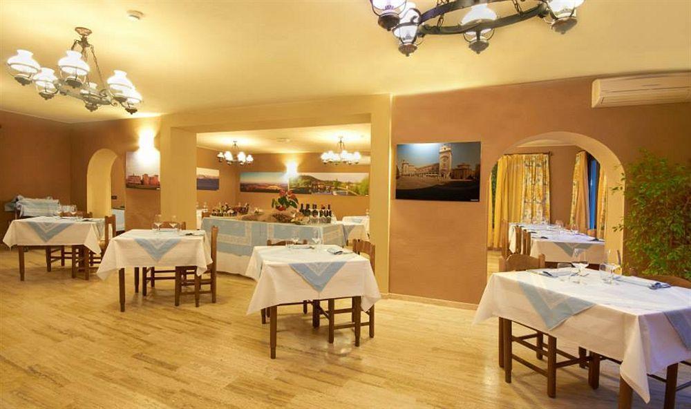 Hotel Ristorante La Grotta Castiglione Delle Stiviere Bagian luar foto